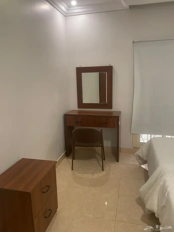 شقة مفروشة الروضة غرفة وصالة شهري 11