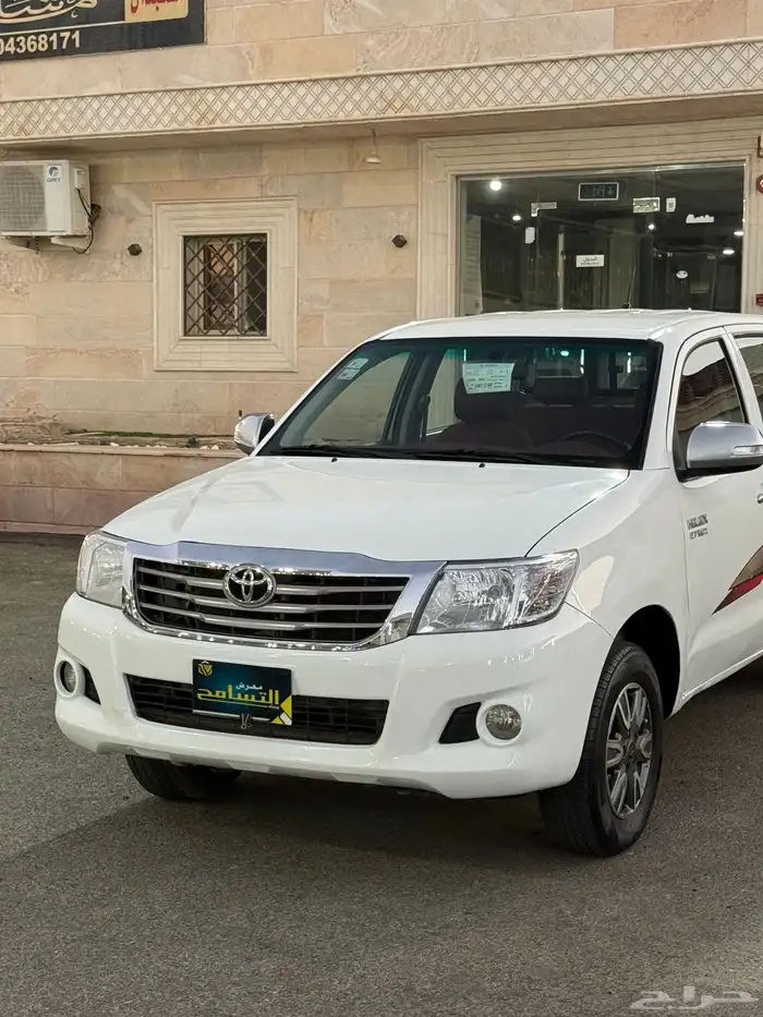 للبيع تويوتا هايلوكس 2012 فل كامل اتوماتيك 1