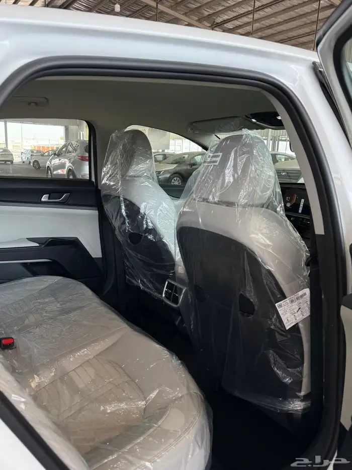 كيا K5 2026 اصفار 9