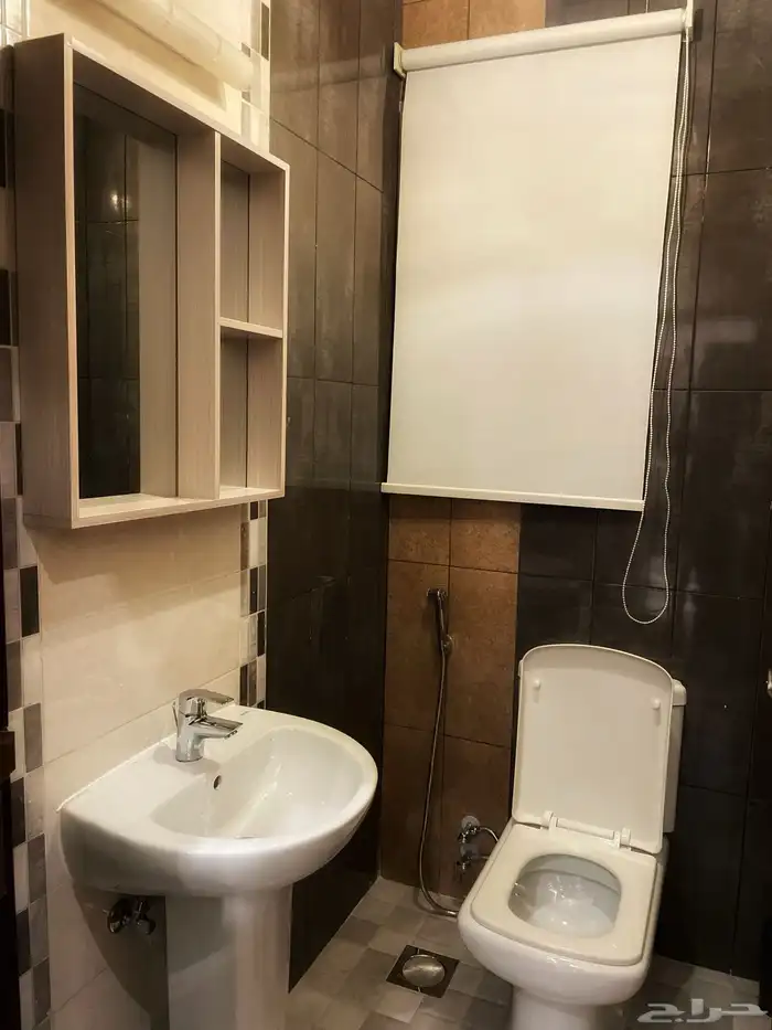 شقة فاخرة مفروشة بحي الروضة 8