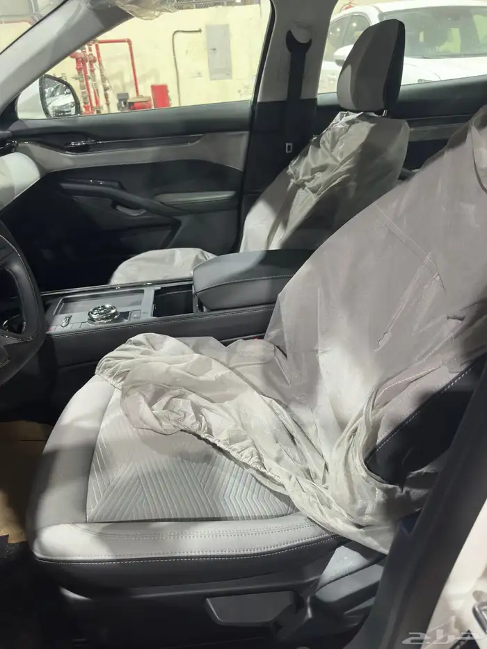 فورد تورس استندر 2026 ابيض اسود الناغي عرض خاص 20