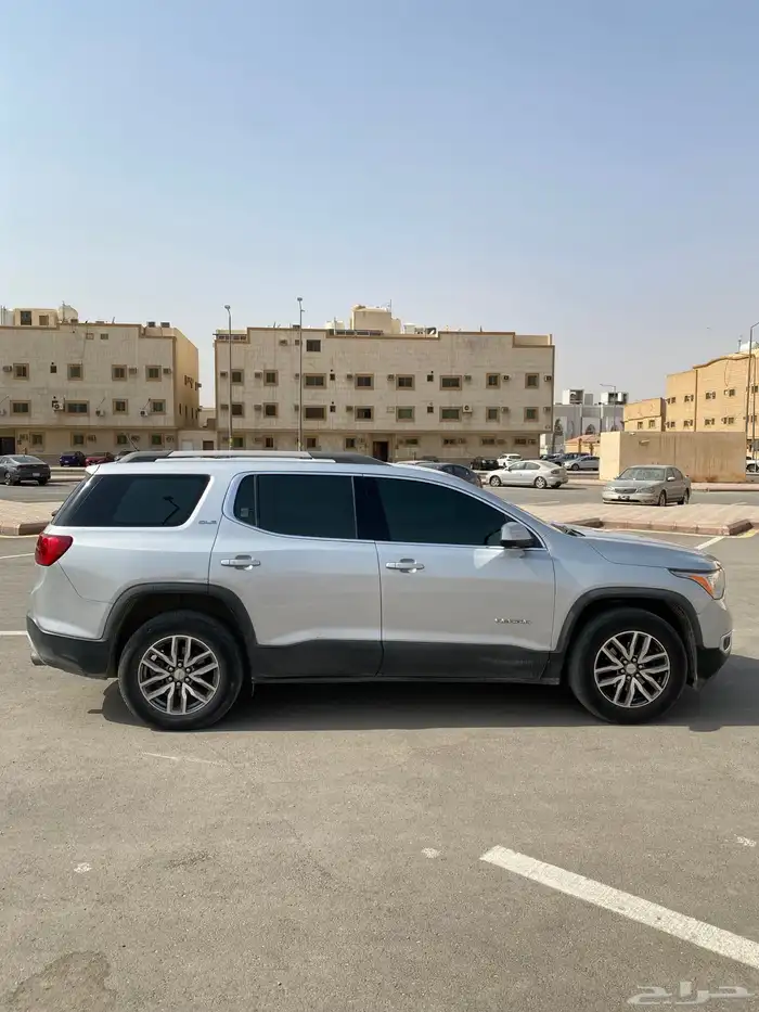 للبيع GMC اكاديا 2017 مالك اول 10