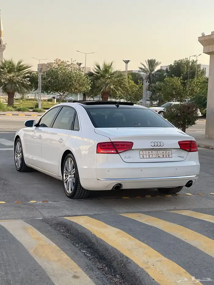 اودي A8 فل كامل بدي وكالة 2013 12