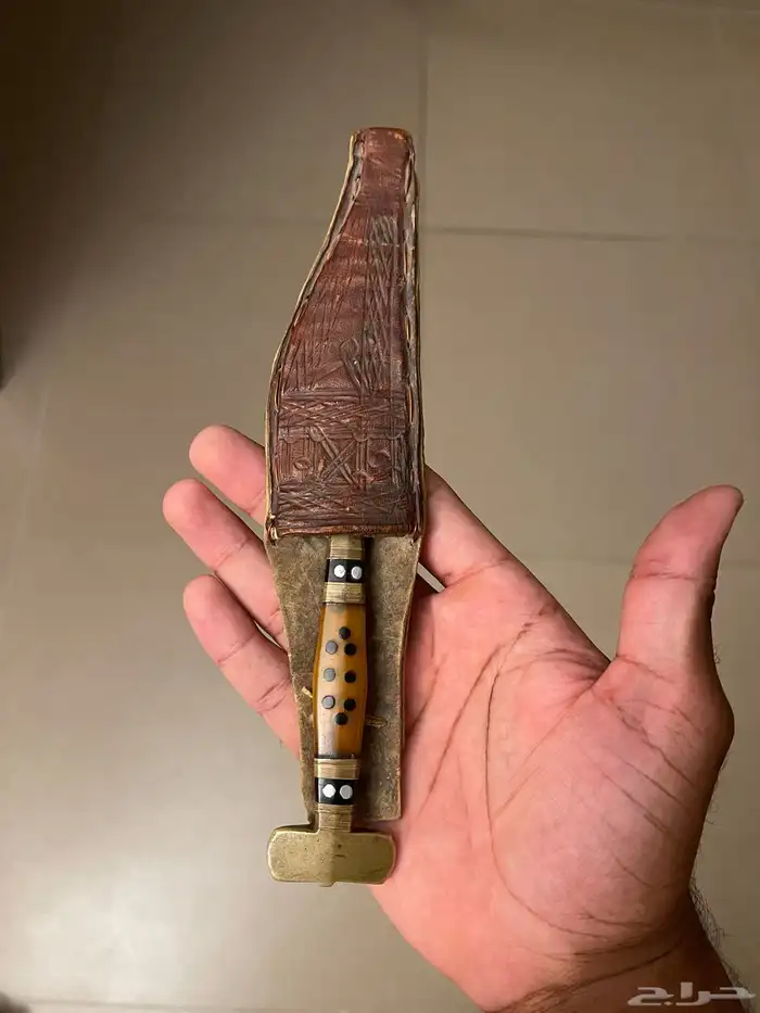 سكينة اثريه 0