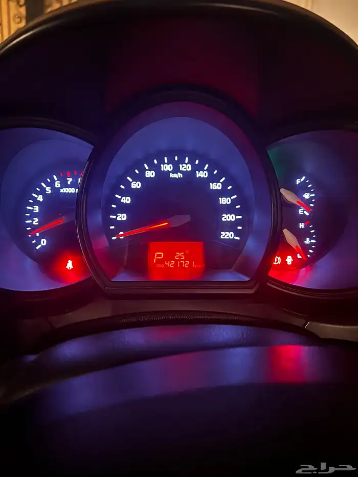 كيا ريو للبيع 8