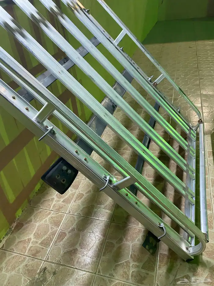 شد جيب صالون استيل نظيف وعلى الشرط 2