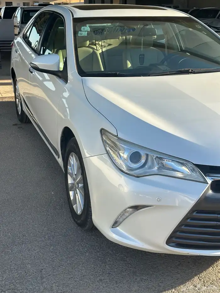 تويوتا كامري 2017 مخزن 3