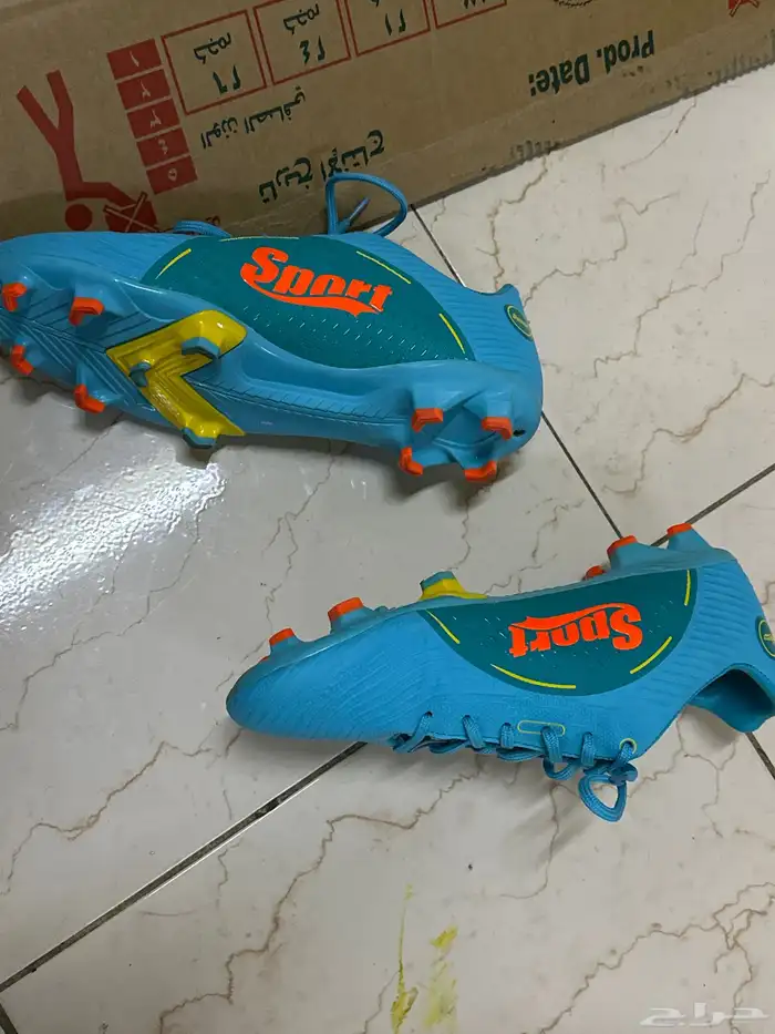 للبيع جوتي كرة قدم 2