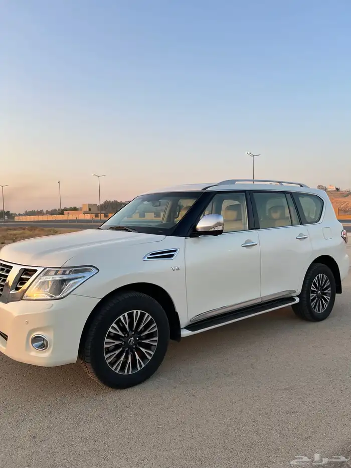 للبيع باترول بلاتينيوم 2014 12