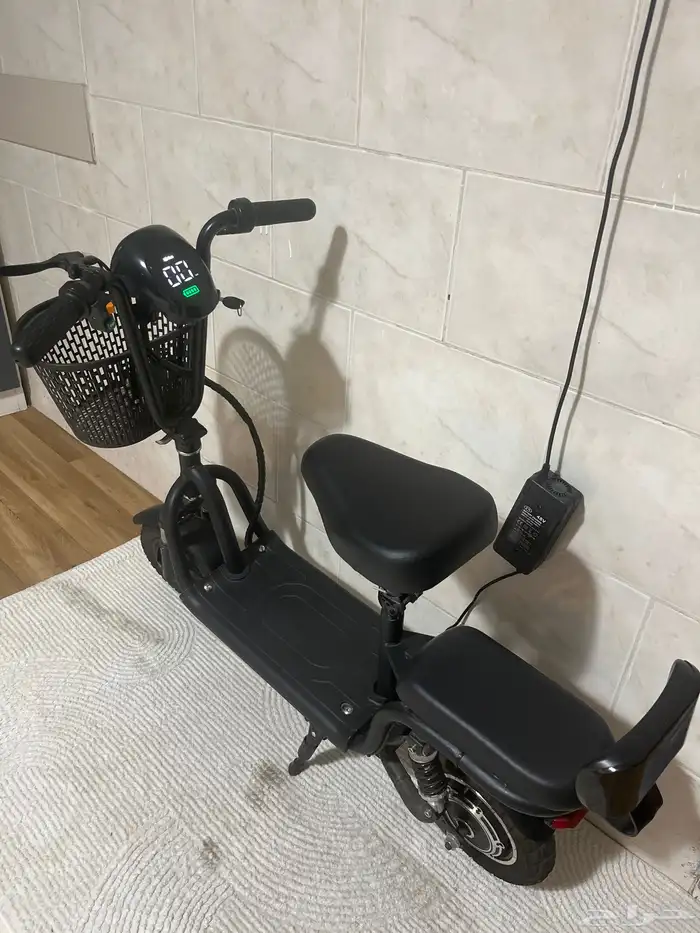 سكوتر كهربائي سرعة 70 جديدة استخدام أسبوعين 0