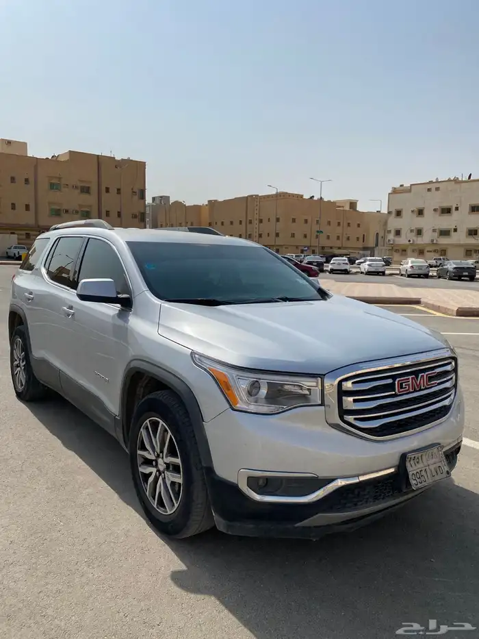 للبيع GMC اكاديا 2017 مالك اول 16