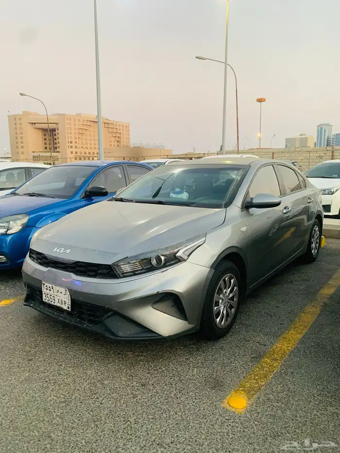 KIA CERATO LX 2022 5