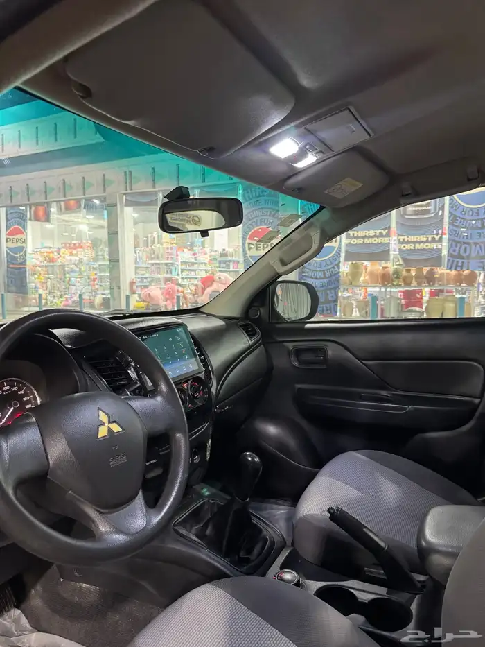 موسبيشي L200 11