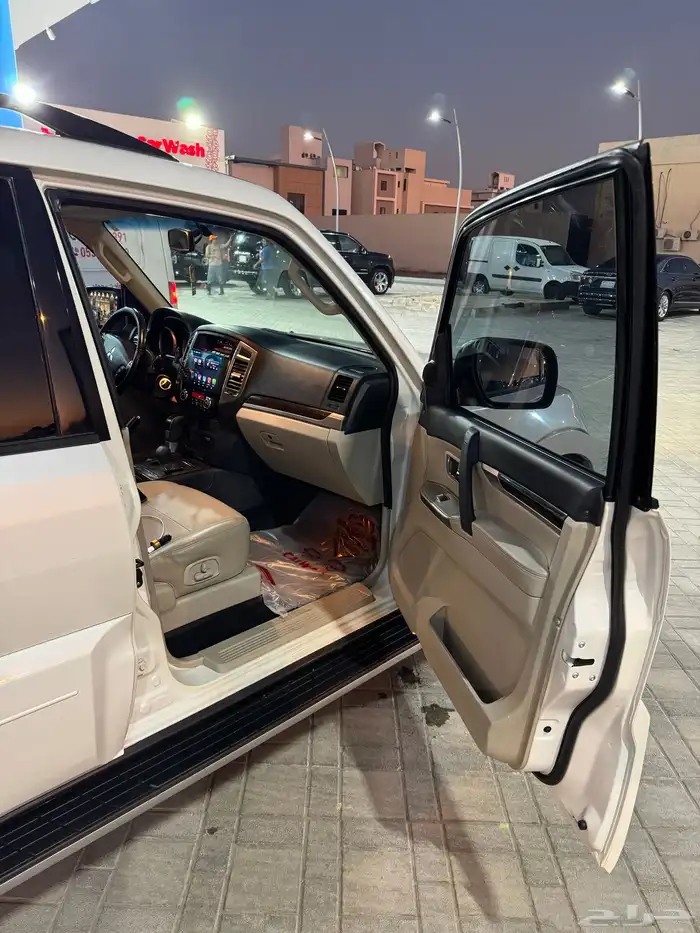 ميتسوبيشي 11