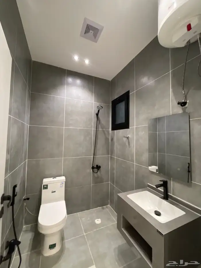 شقه تمليك حي الصفا 12