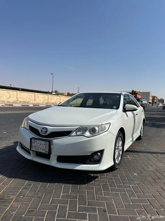 كامري فل كامل للبيع ماشيه 335 الف 0