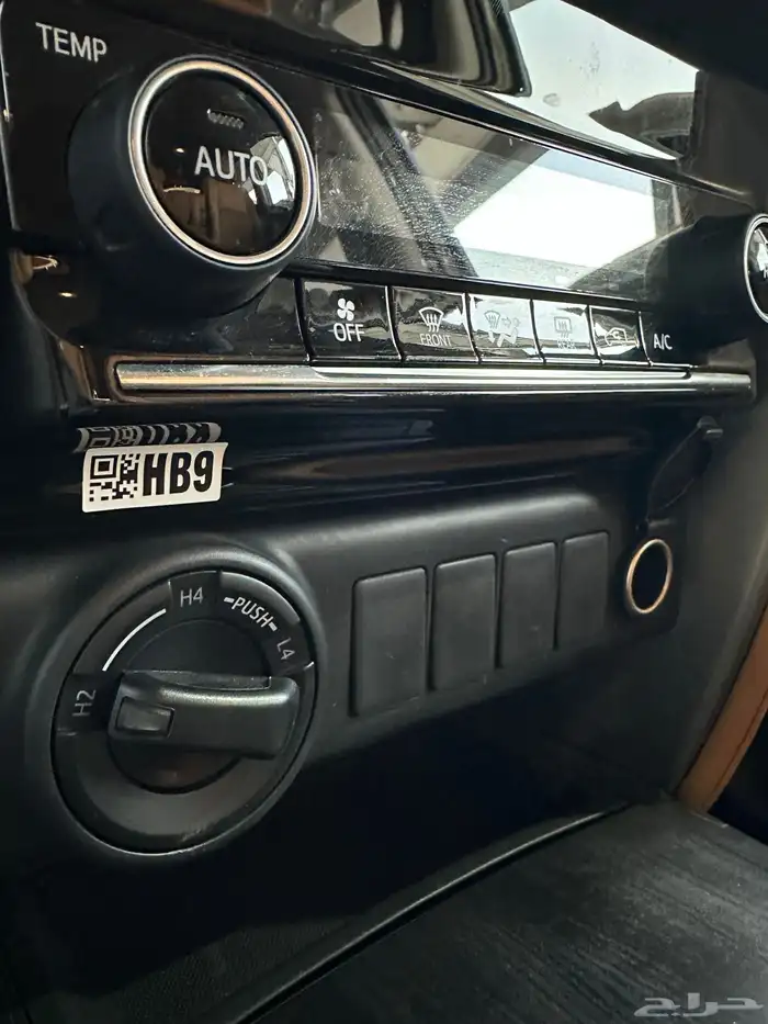 فورتشنر VX بنزين V6 العداد ( 7954 كيلو فقط ) موديل 2021 17