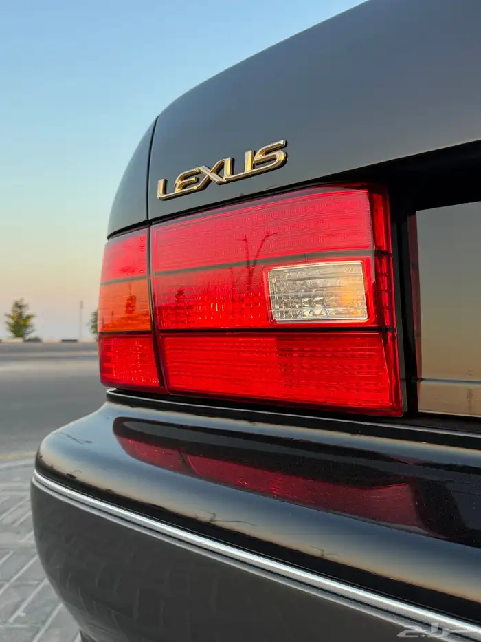 للبيع لكزس مديل 99 30