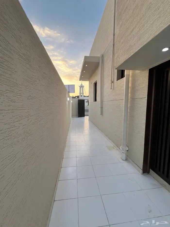 عمارتين للبيع في السر مخطط ذوي عمرين 14