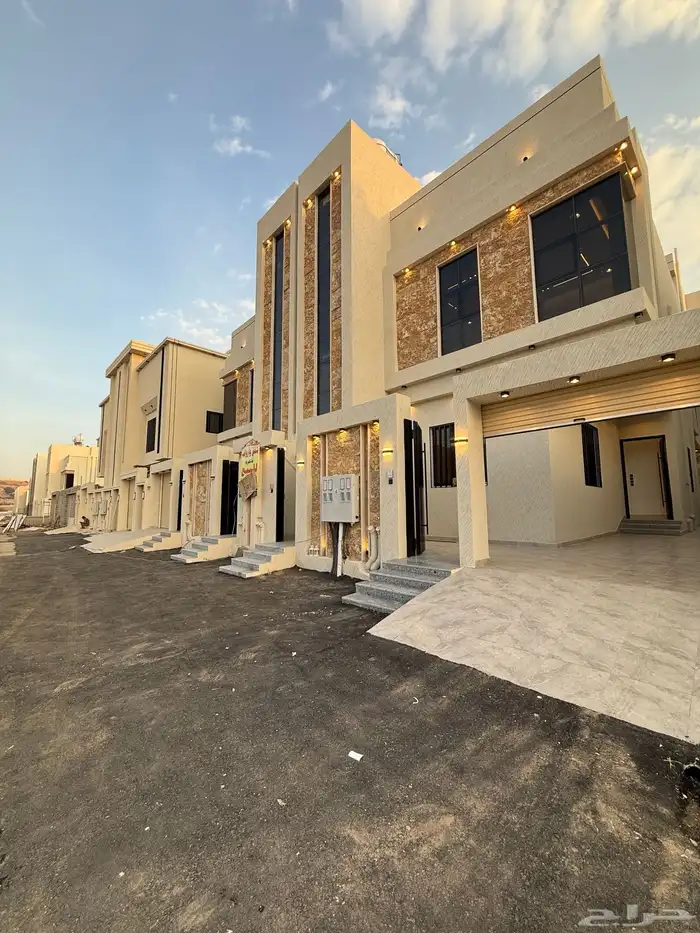 للبيع ارواف علويه وشقق ارضيه تشطيب VIP ف احد رفيده 1