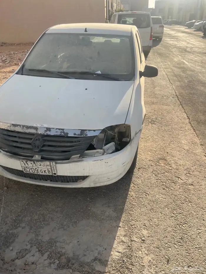 رينو لوقان موديل 2012 قير عادي 5