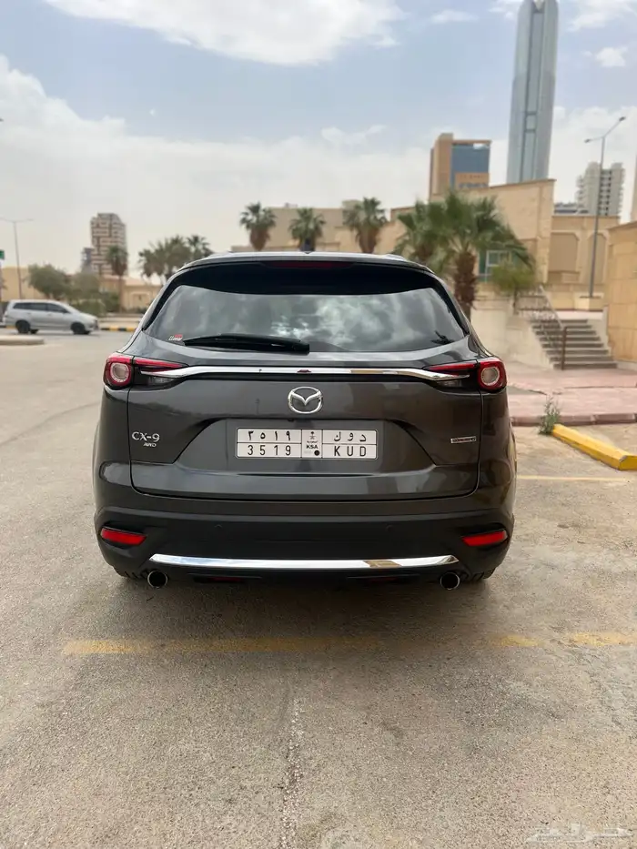 للبيع مازدا Cx9 موديل 2021 6