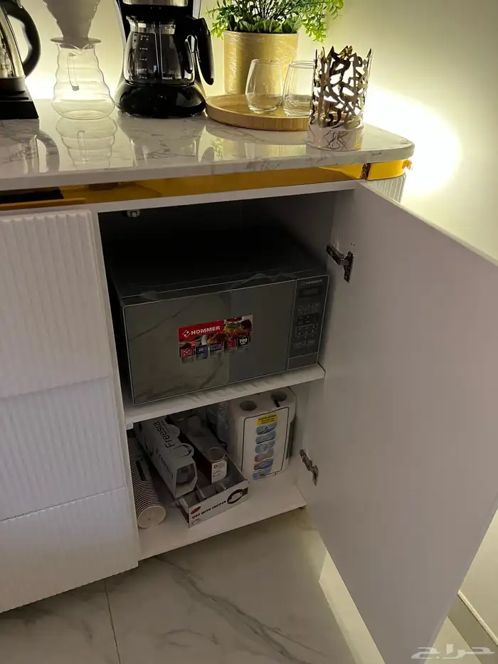 دولاب كوفي كورنر ركن قهوة فندقي وفخم يكفي ثلاجة ومايكرويف 2