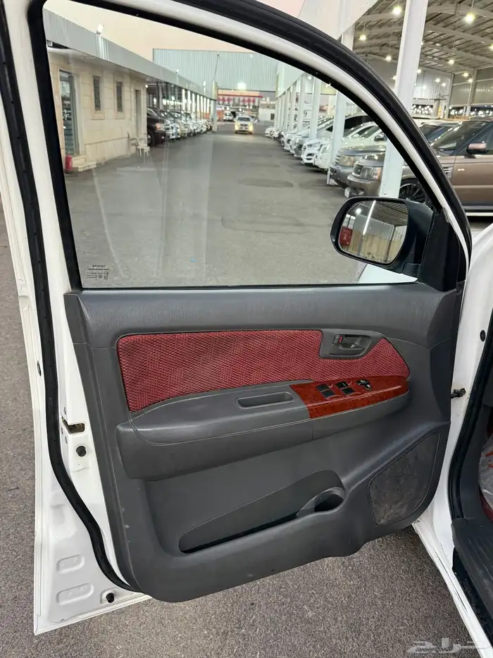 للبيع تويوتا هايلوكس 2012 فل كامل اتوماتيك 11