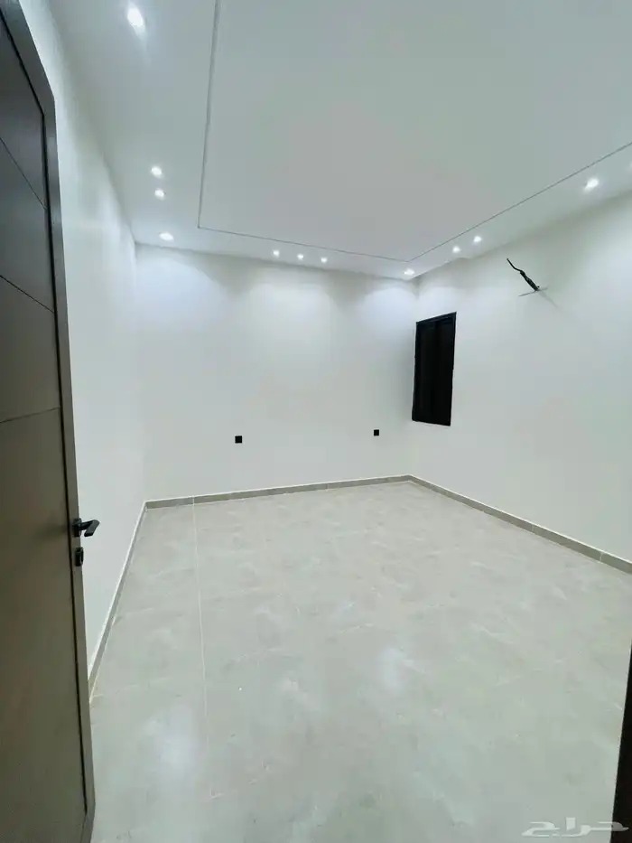 للبيع شقق علوي مع سطح خاص بحي الضيافة بسعر 520 ألف فقط 20