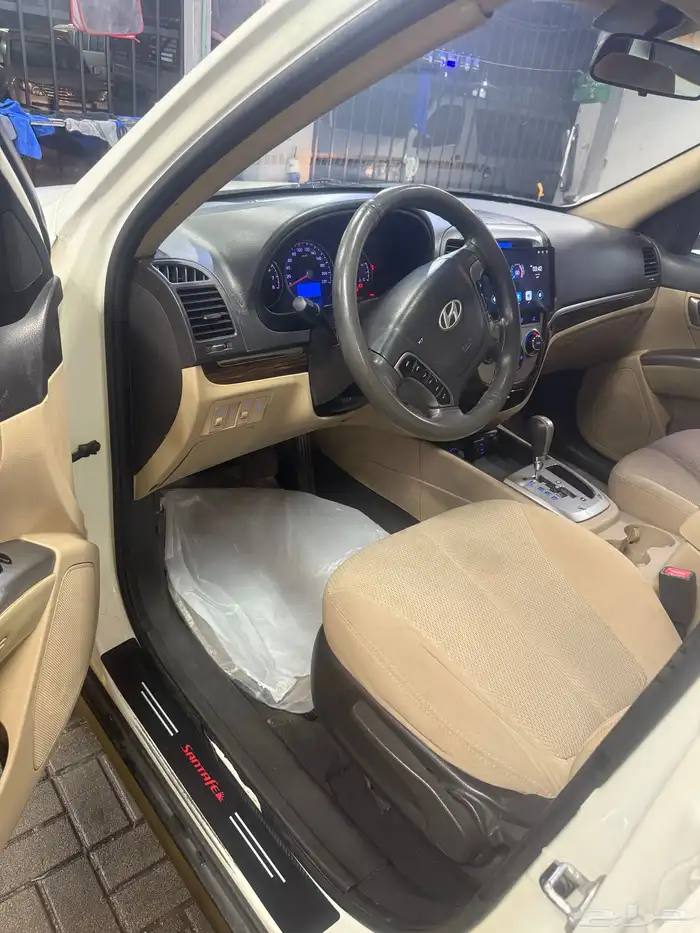 هيونداي سنتافي 2012 فل 3 صفوف نظيفة جدا 28