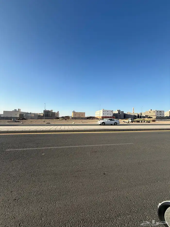 للبيع ارض تجارية في مخطط النبلاء م660 خلف خلاف بعد محطة نفط 2