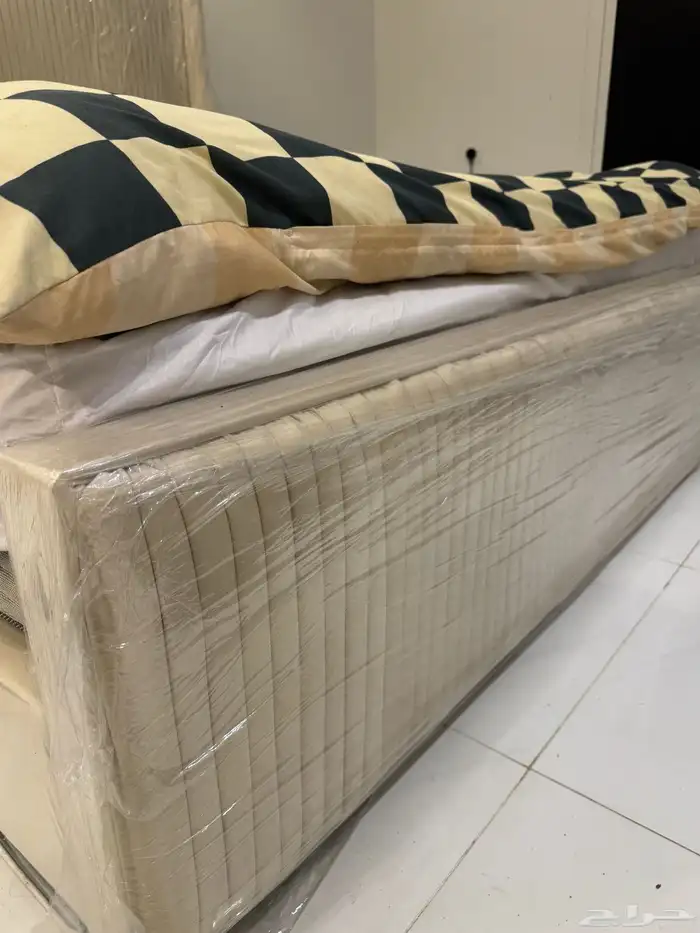 سرير نفرين بغلافه للبيع 1