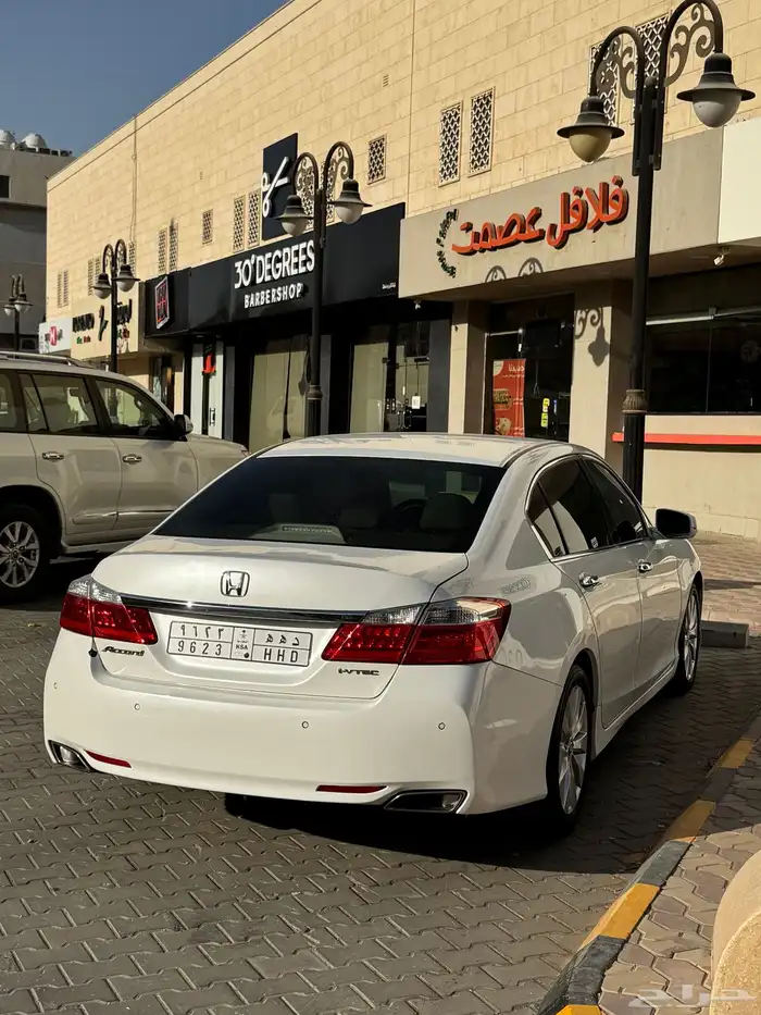 هوندا اكورد 2016 3