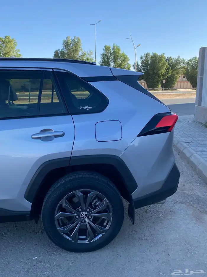 تم البيع الله يبارك للبايع والمشتري 40