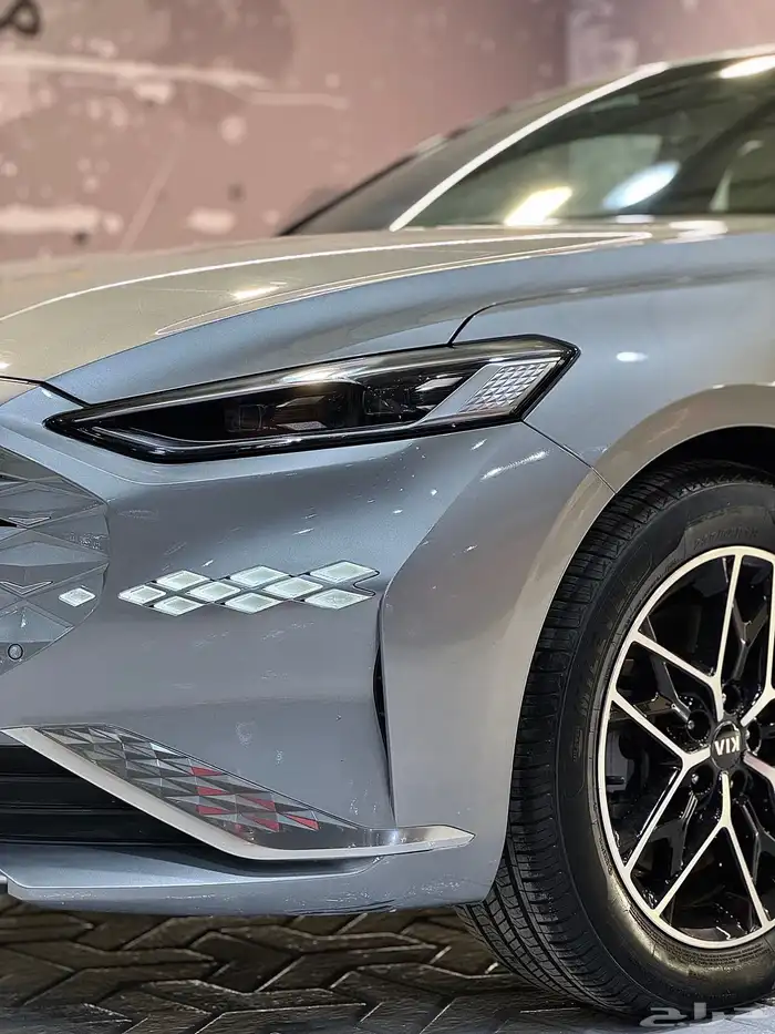 كيا k8 موديل 2022 4