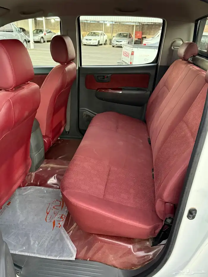 للبيع تويوتا هايلوكس 2012 فل كامل اتوماتيك 14