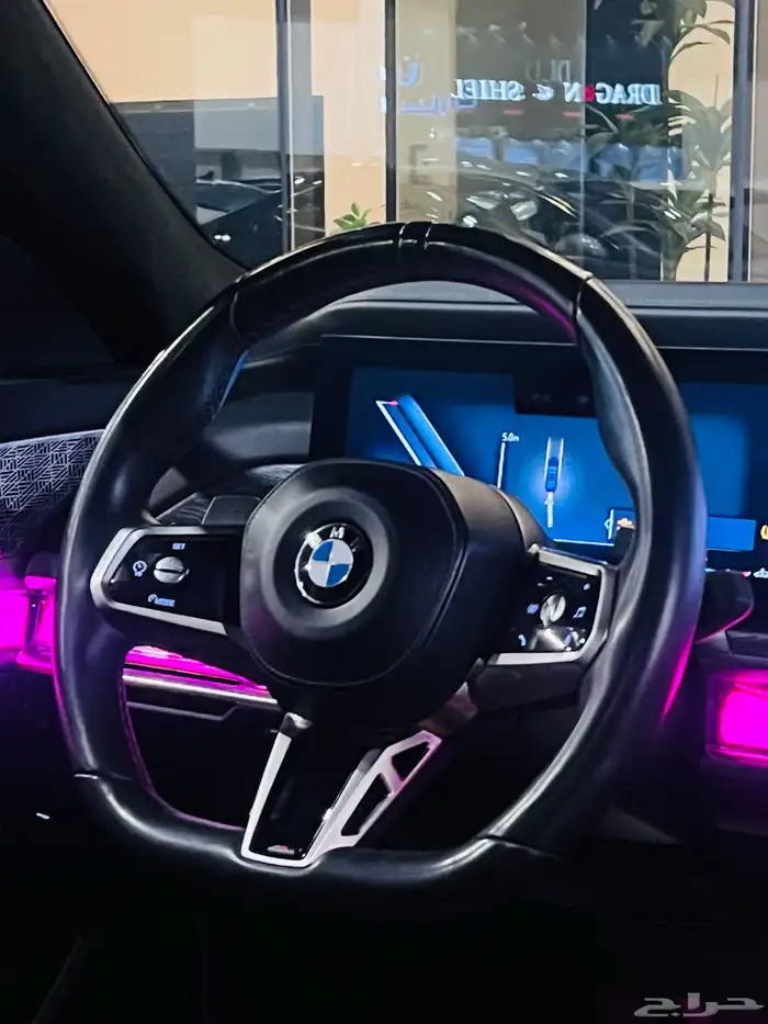 بي ام دبليو 740 موديل 2023 فل كامل اعلي فئة 21