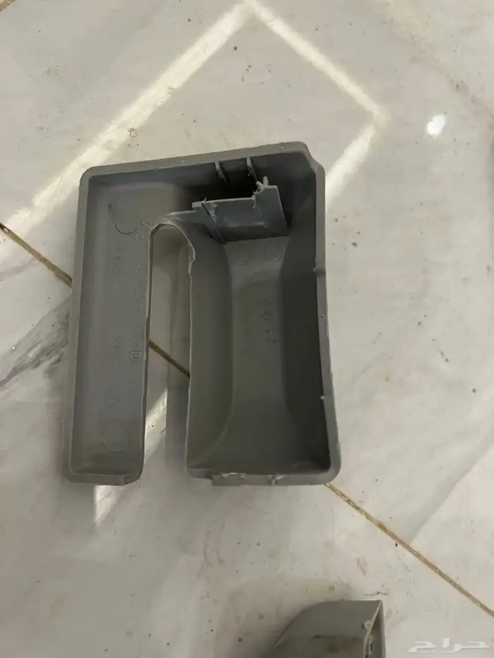 اكسسورات لينكون تاون كار من 2003 وطالع 2