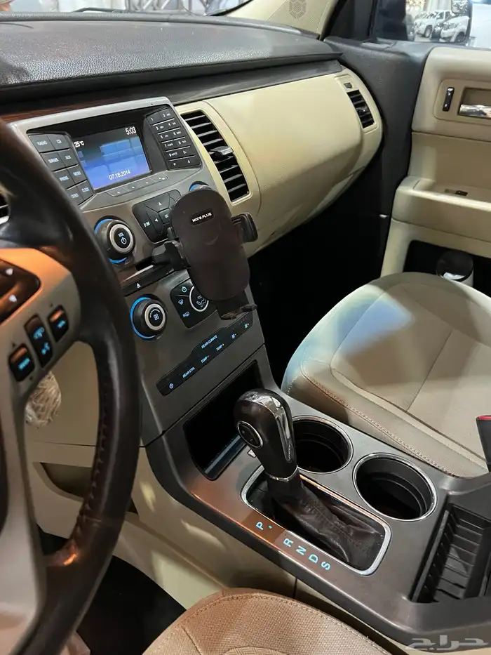 للبيع فورد فلكس موديل 2014 9