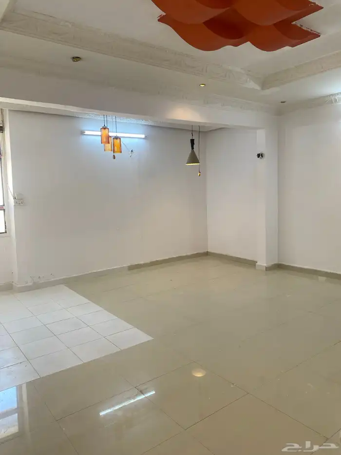 شقة عوائل للإيجار 2