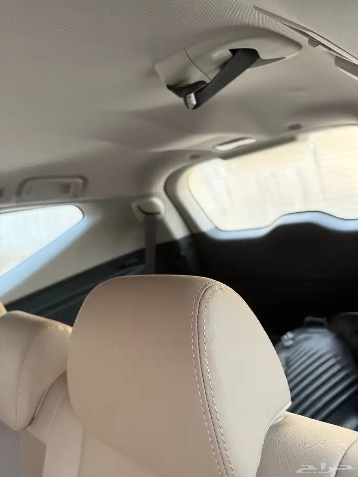 متسوبيشي مونتيرو مصدوم 2021 12