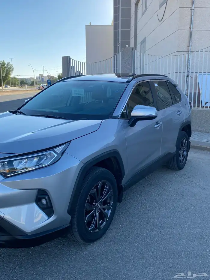 تم البيع الله يبارك للبايع والمشتري 38