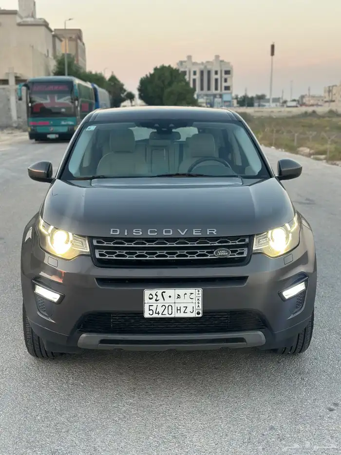 لاند روفر ديسكفري 2016 2