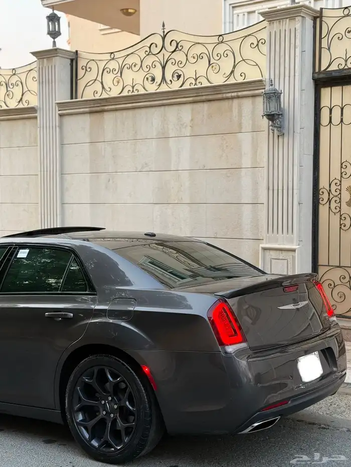 للبيع كرايزلر 2021 S وكاله 11