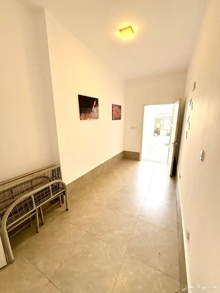 غرفة للإيجار 2