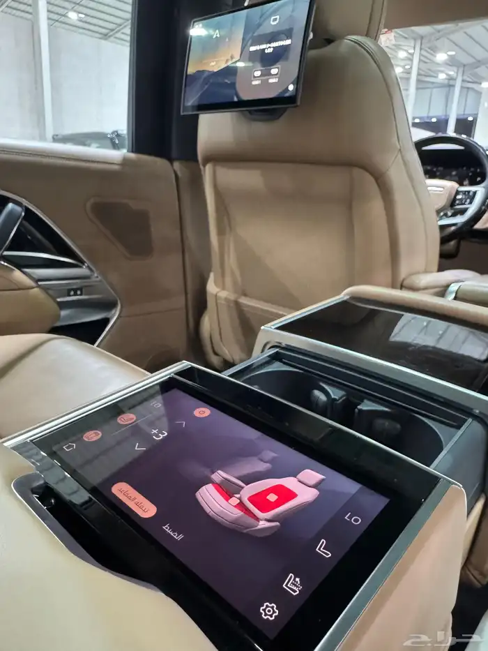 رنج روفر اوتوبيوغرافي V8 2023 مستعمل 15