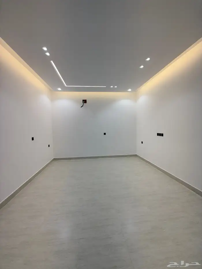 للبيع ارواف علويه وشقق ارضيه تشطيب VIP ف احد رفيده 12