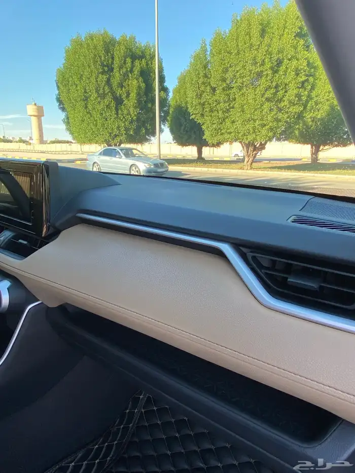 تم البيع الله يبارك للبايع والمشتري 66