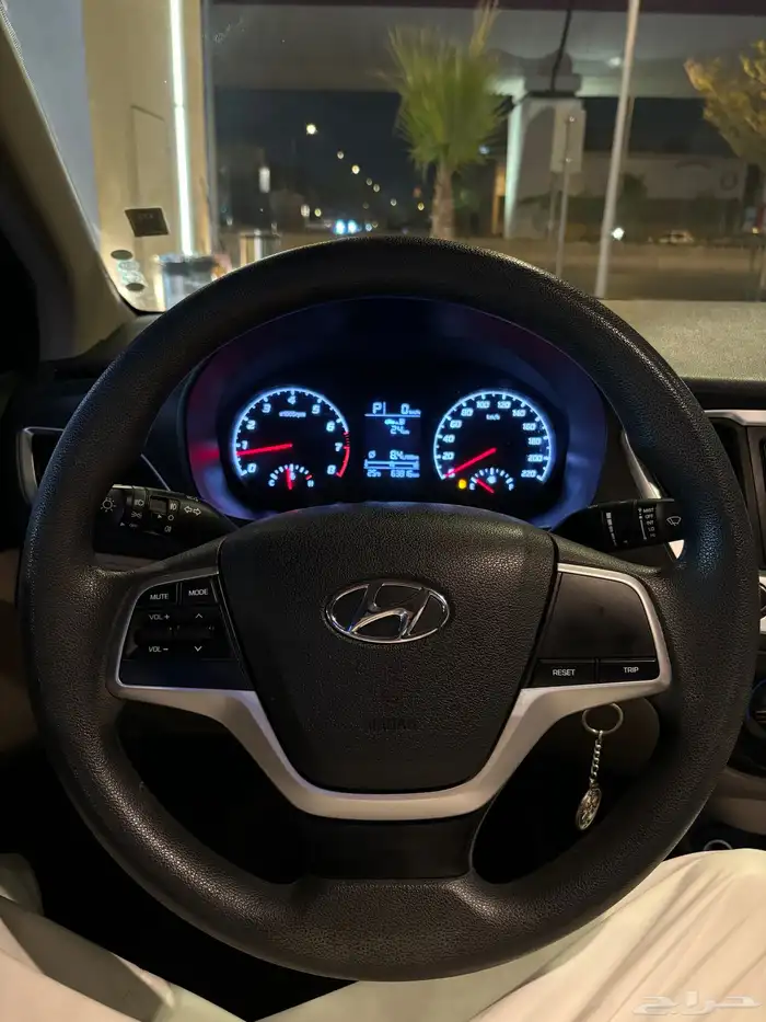 للبيع اكسنت 2021 نظيف ممشى قليل 10