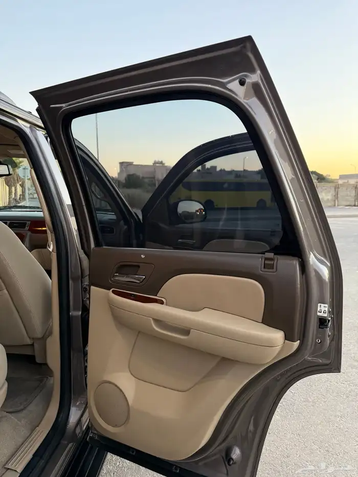 للبيع تاهو LT 2014 وكالة 46